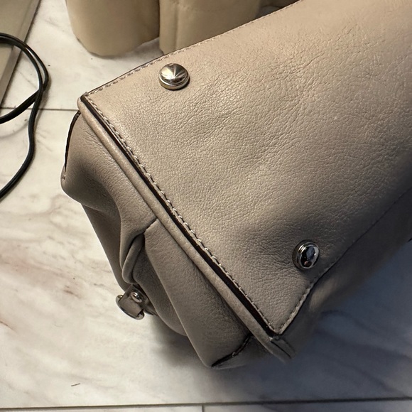 B Makowsky Beige Leather Satchel w/ Crossbody Strap - Picture 4 of 6